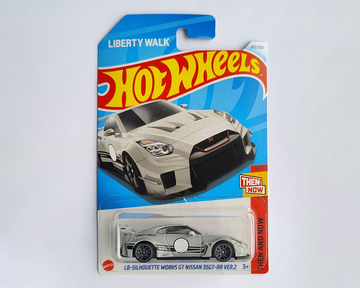 LB-Silhouette_Works_GT_Nissan_35GT-RR_VER.2_Productos_Blister_ScaleVerse