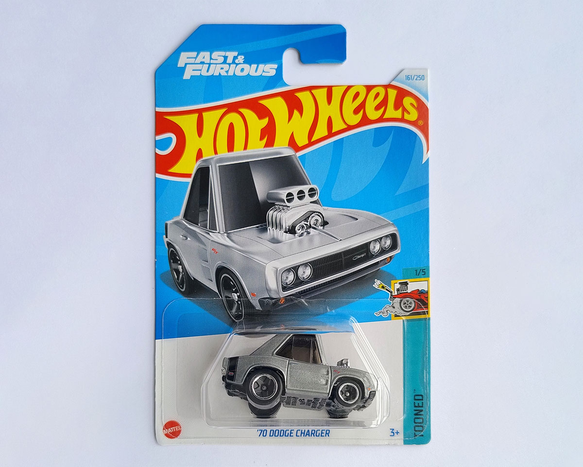 Tooned_70_Dodge_Chager_Productos_Blister_ScaleVerse