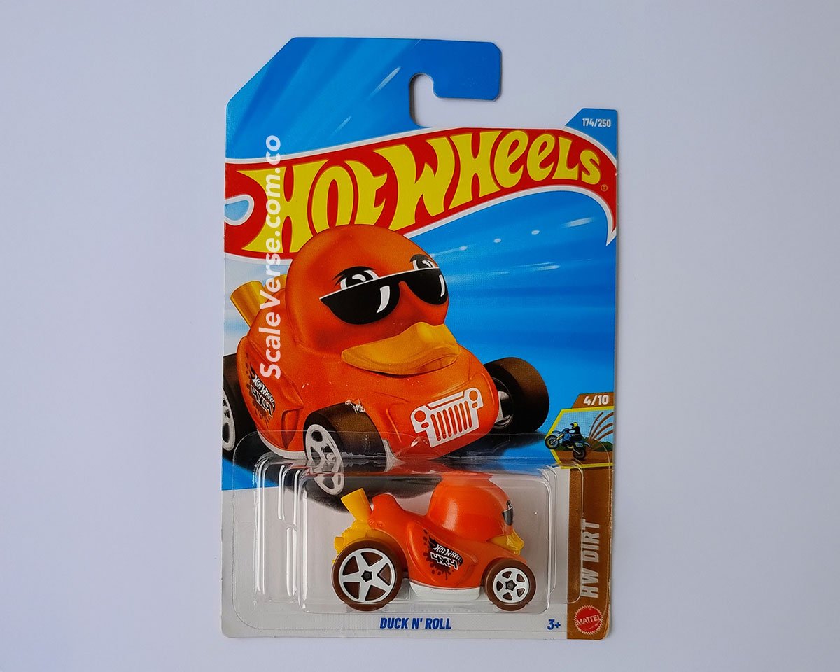Hot Wheels Duck N´ Roll 2026 de la serie HW Dirt, vehículo casting con acabado en pintura naranja.